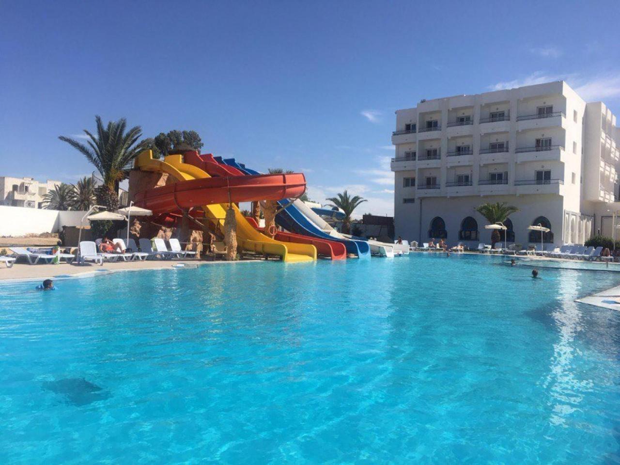 Hotel Chiraz Club - Families Only Monastir Esterno foto